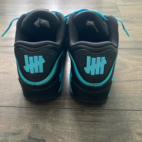 Nike Air Max 90 Undefeated Black/Blue Fury Sneakers Size 8.5 Men/10 Women - Picture 7 of 11